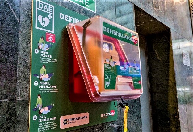 defibrillatore (2)