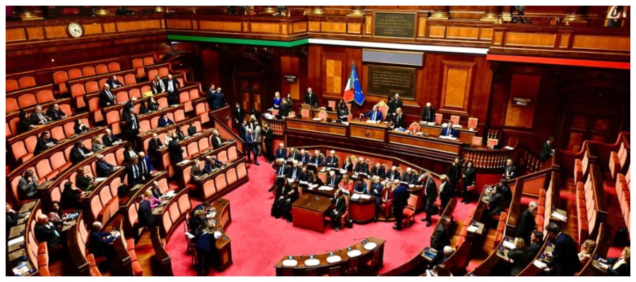 studente pistola senato