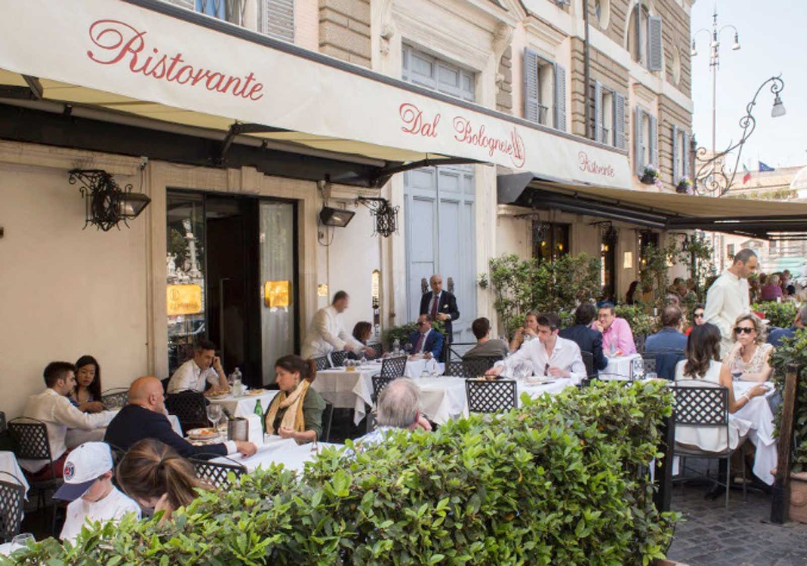 Roma, ristorante Dal Bolognese, foto dello stesso ristorante