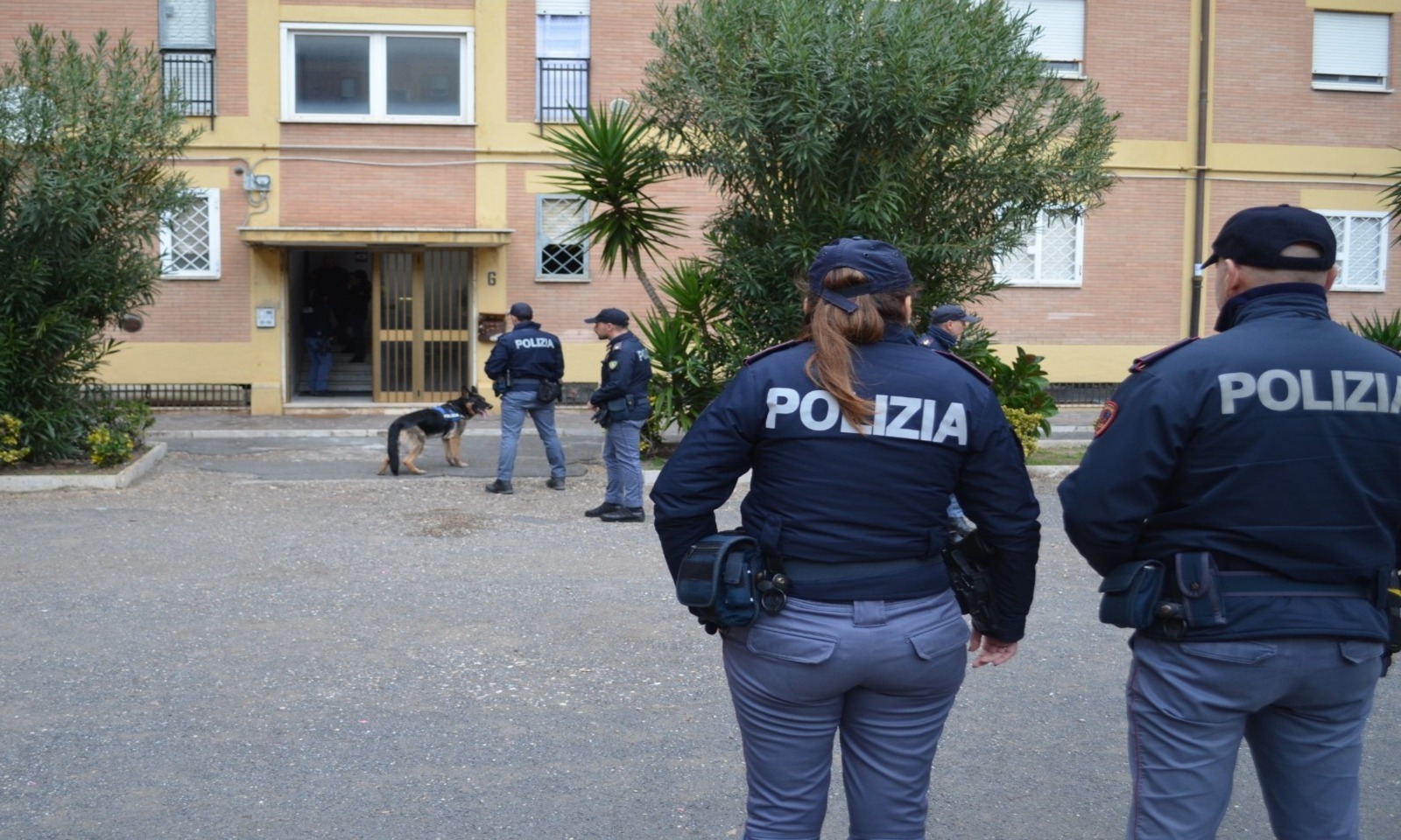 Controlli Polizia a Ostia