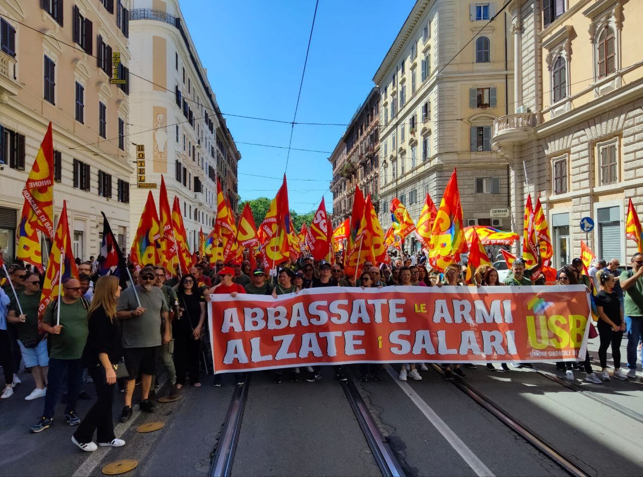 Ferrotramvieri in protesta a Roma