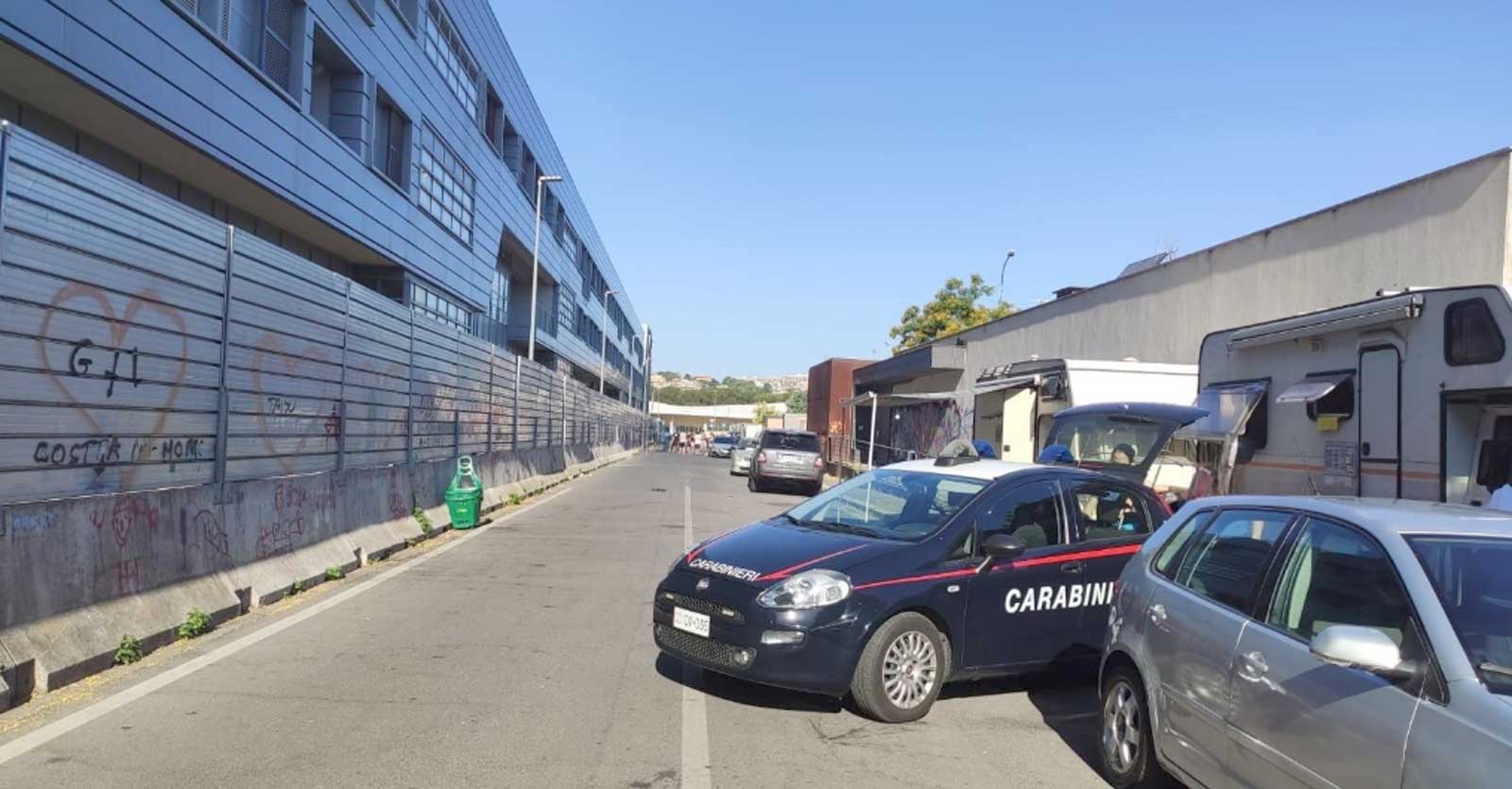 Carabinieri a Roma, nel campo nomadi di Lungotevere