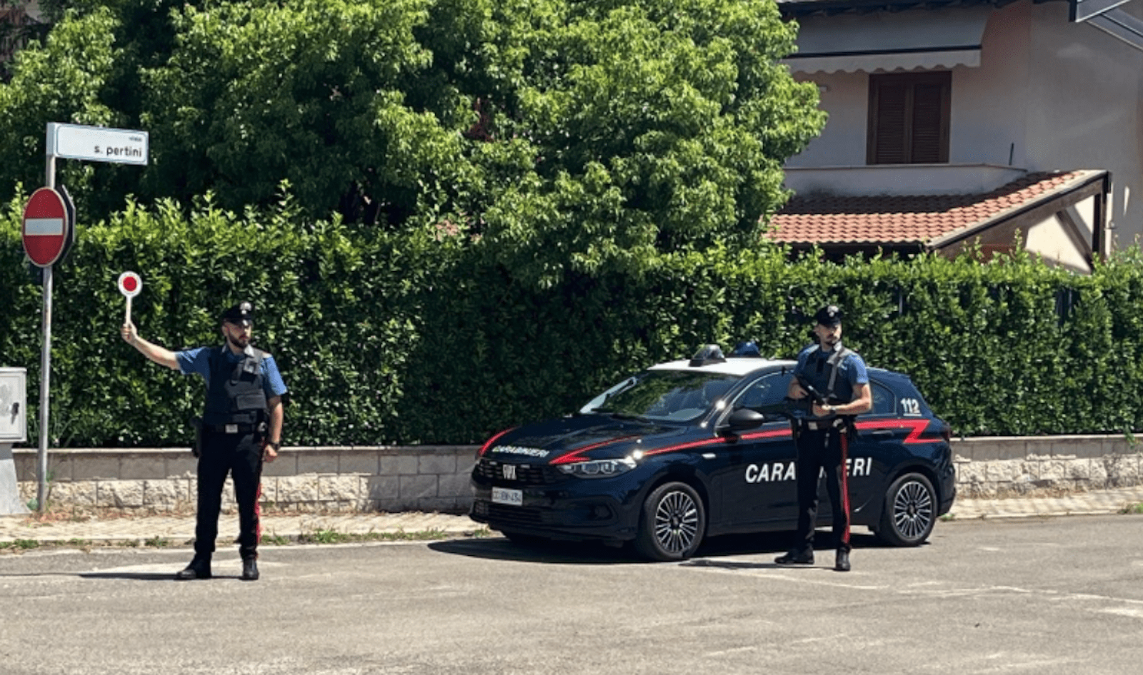 Posto di blocco carabinieri