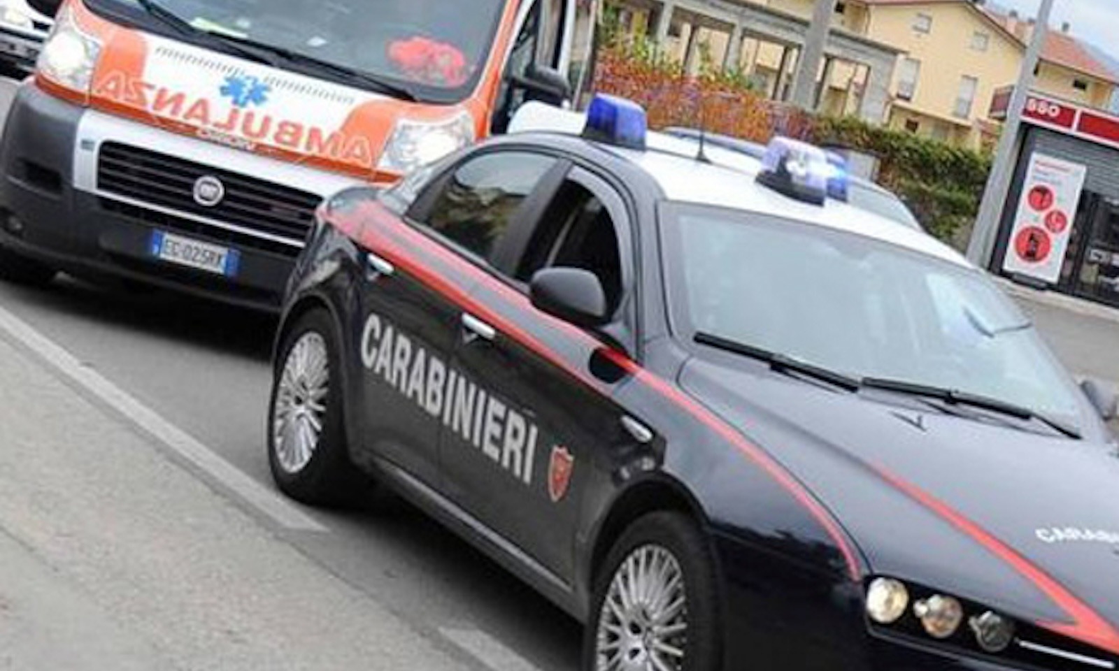 carabinieri ambulanza