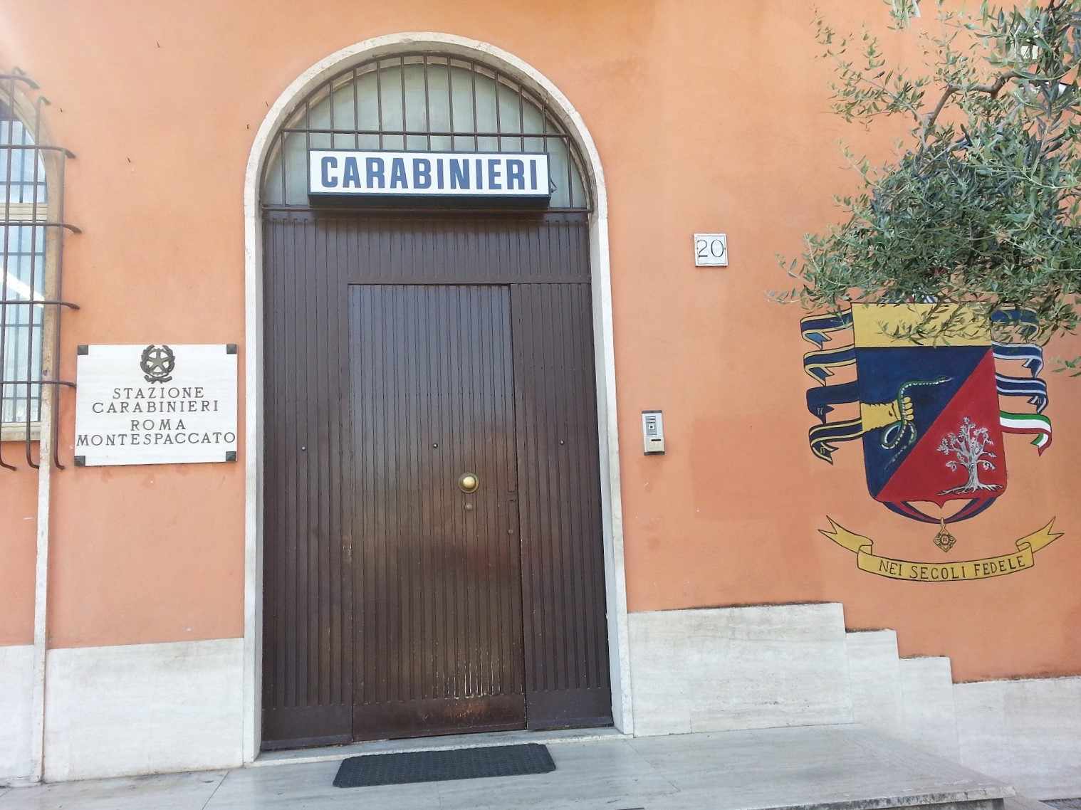 Arrestato baby pusher di 15 anni