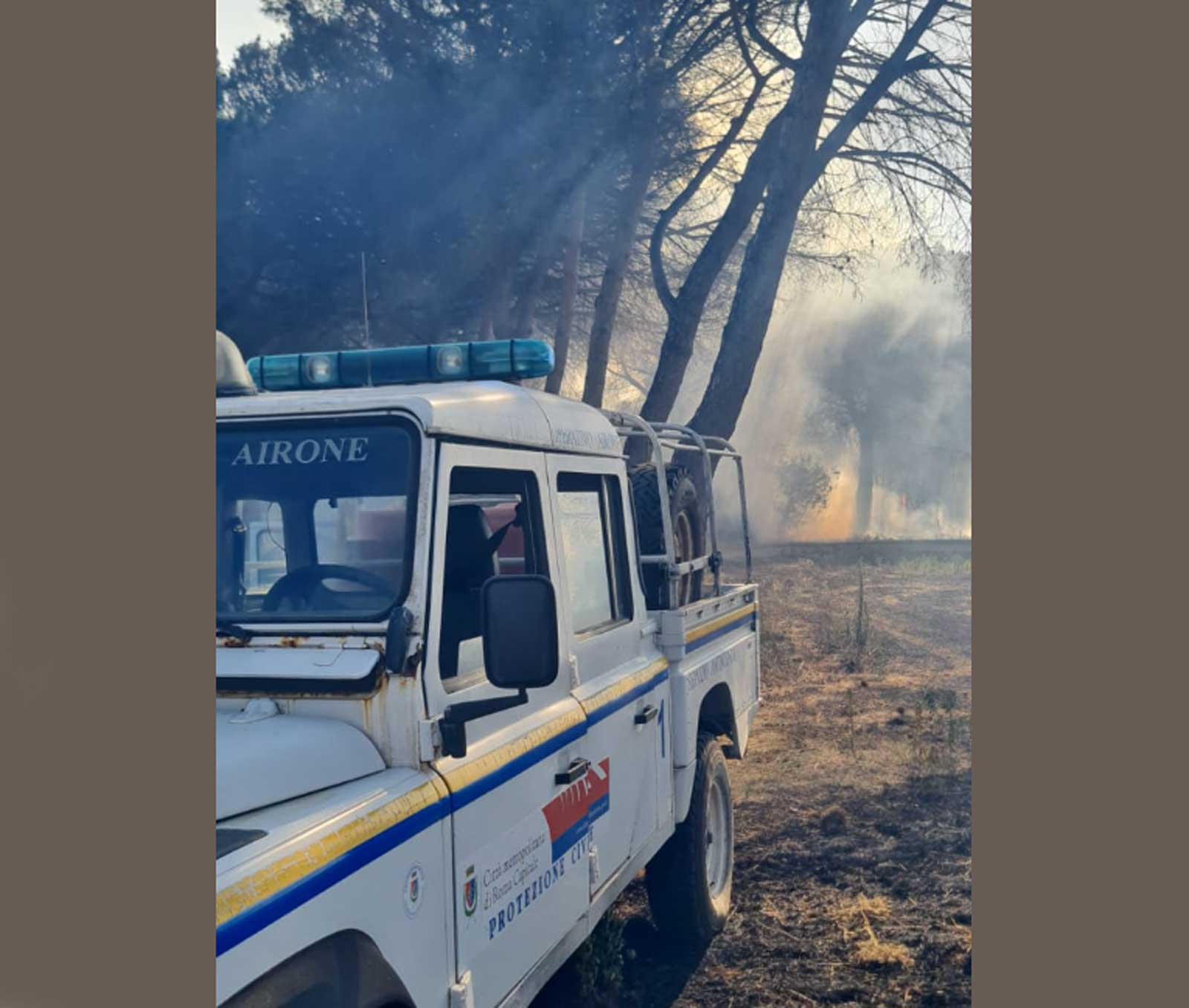 Ardea, l'incendio delle Salzare si allarga