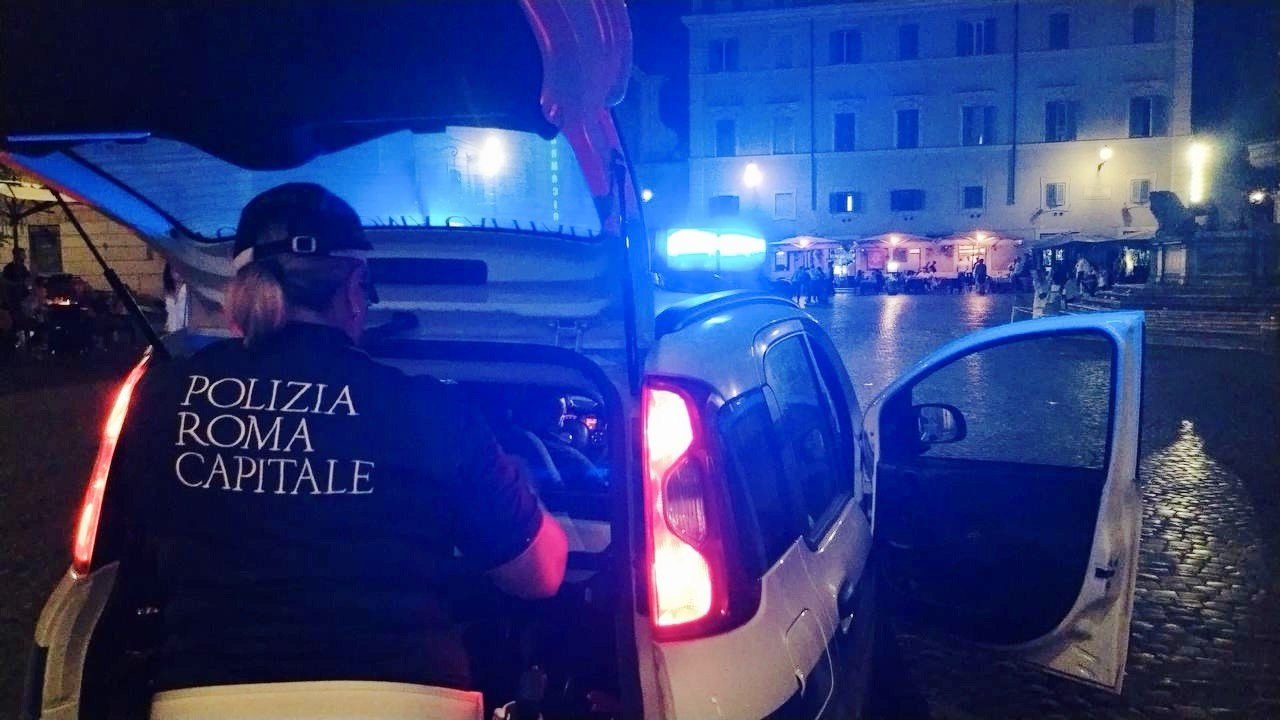 Movida e agenti di polizia locale di Roma Capitale