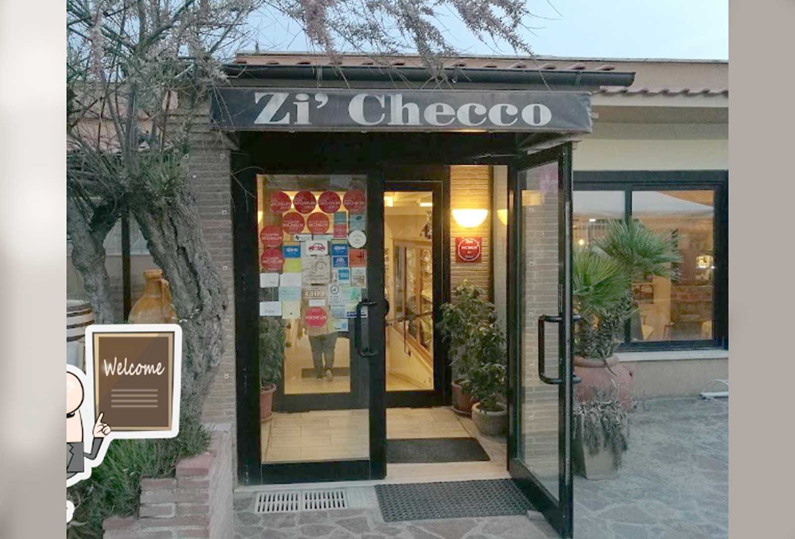 Torvaianica, il ristorante Zi Checco, lo storico ingresso