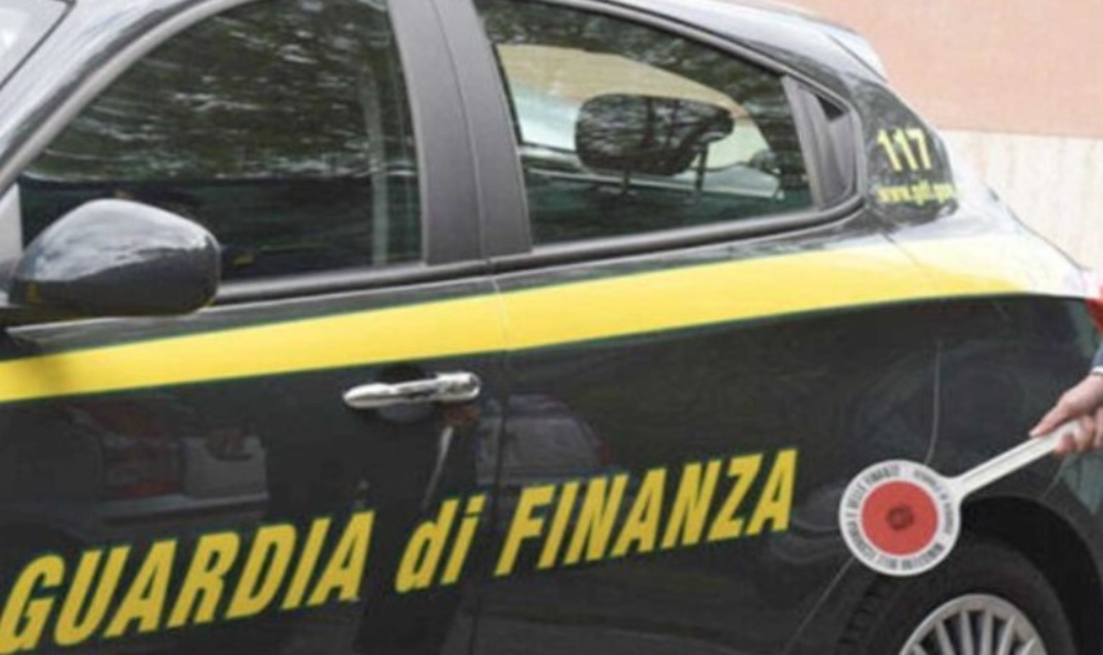 Guardia di Finanza per arresto due imprenditori romani