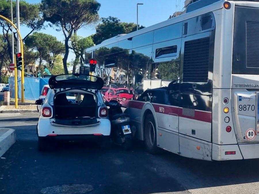 incidente Corso Francia a Roma