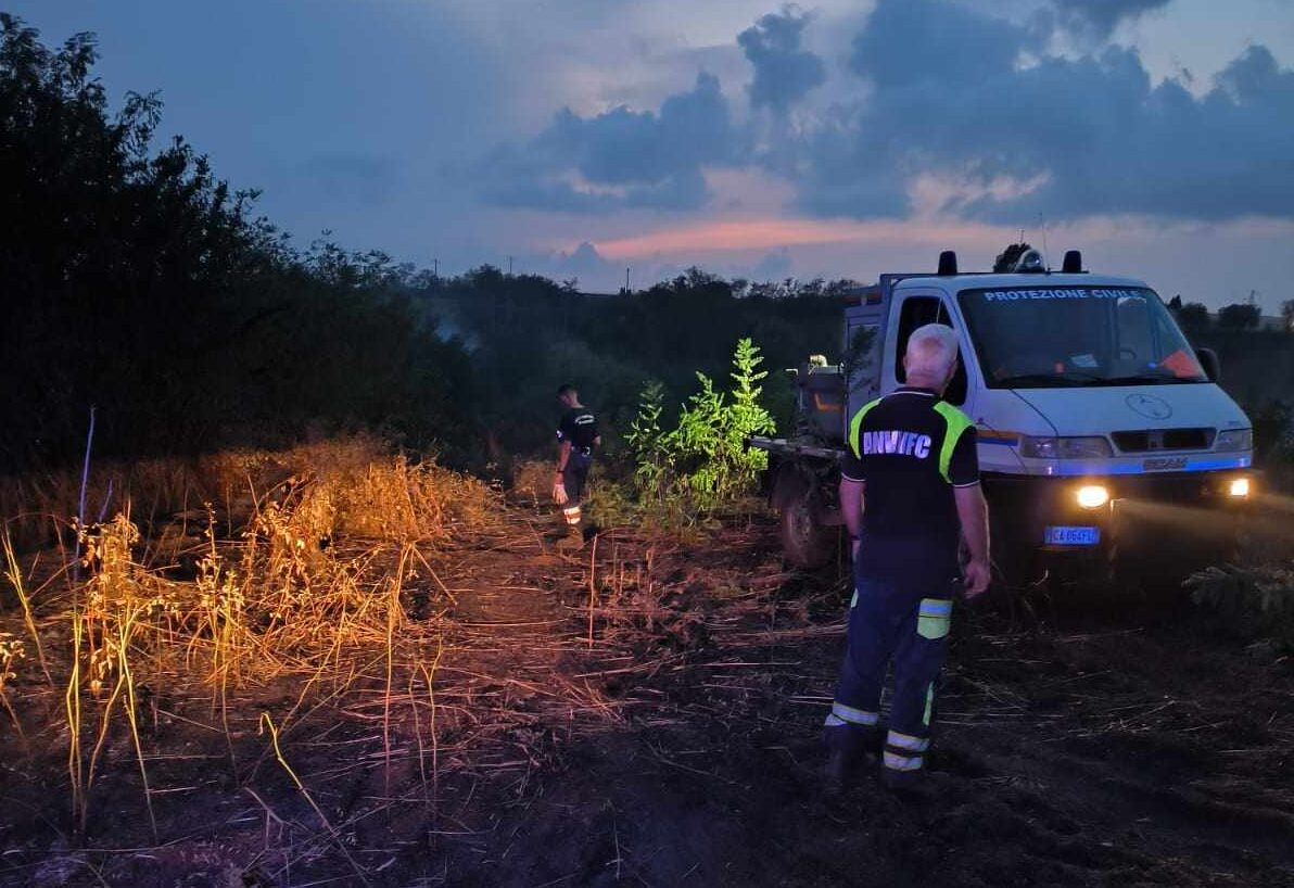 Incendio via di Valle Caia