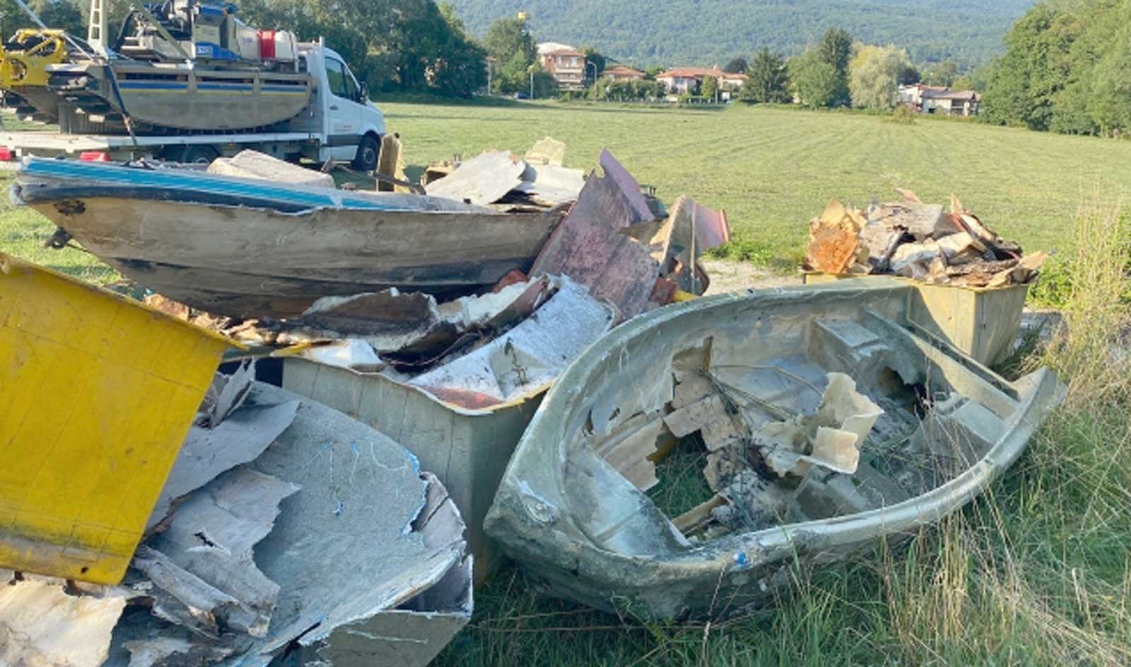 Barche abbandonate al lago di Bracciano