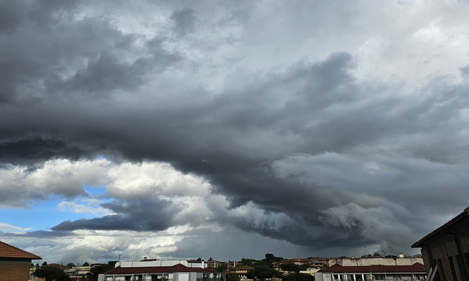 Allerta meteo nel Lazio e a Roma