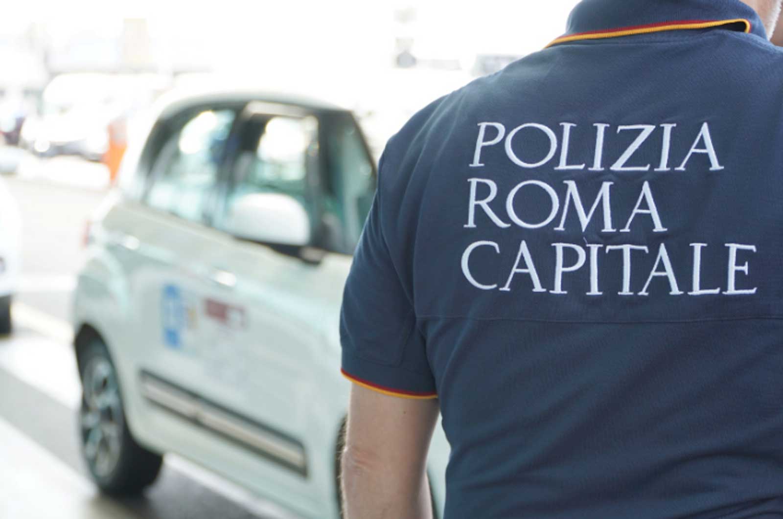 Polizia Locale di Roma all'aeroporto di Fiumicino