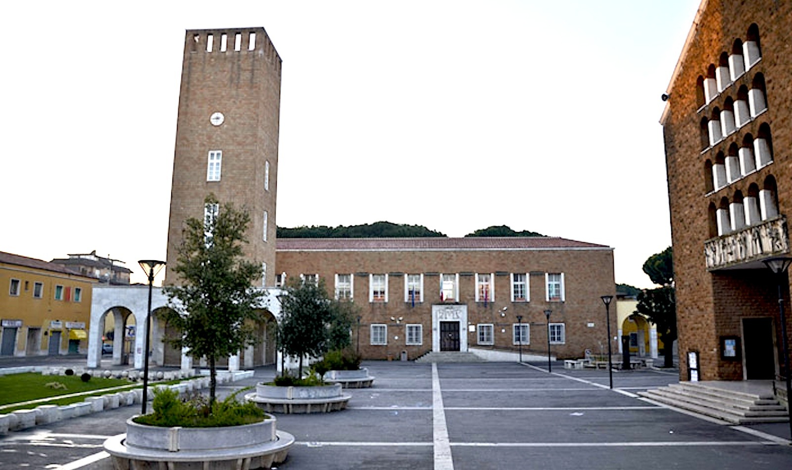 Piazza indipendenza Pomezia