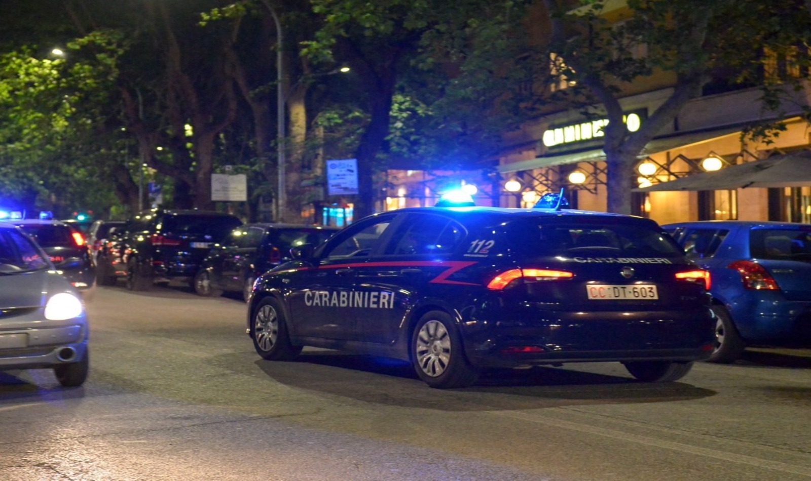 Carabinieri nella discoteca di Via Ostiense