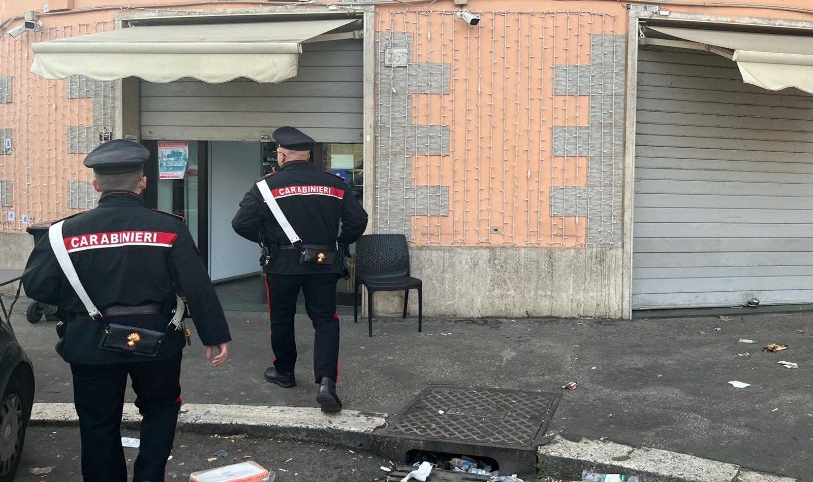 Carabinieri per spari bar Quarticciolo