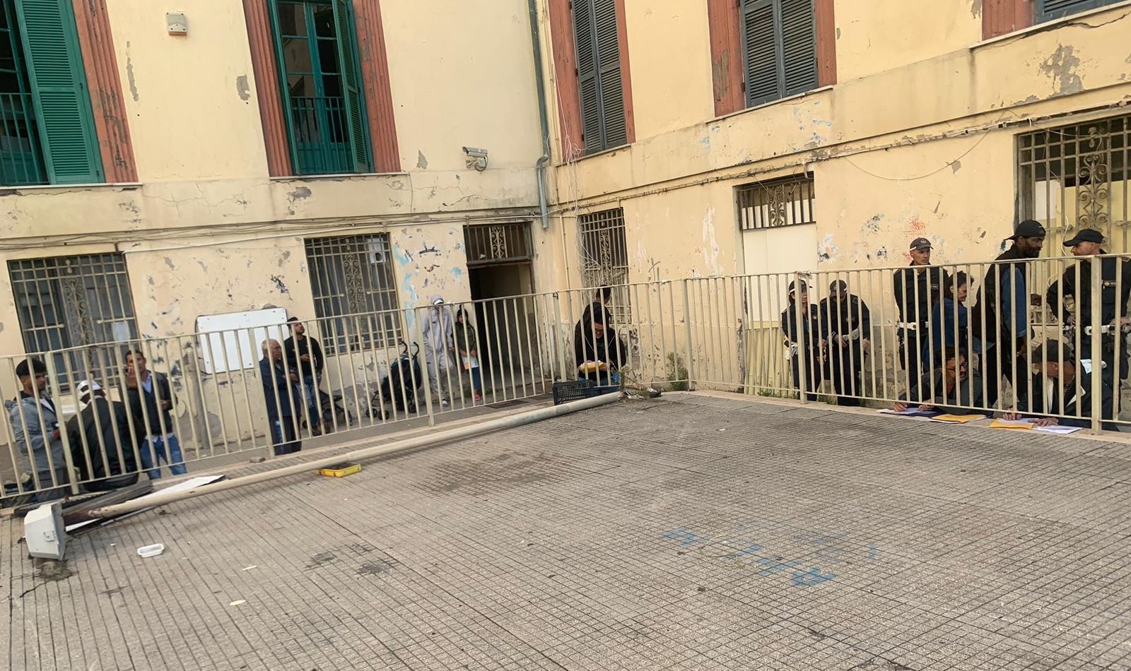 Identificazioni a Ostia all'ex Colonia Vittorio Emanuele