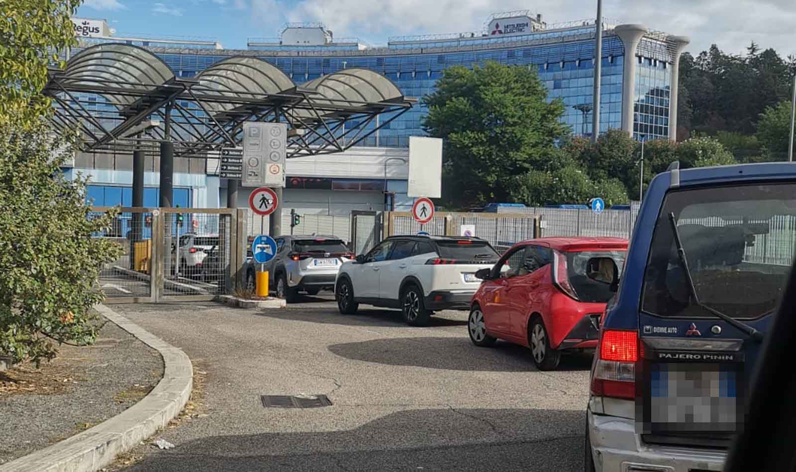 Roma, parcheggio di scambio Laurentina