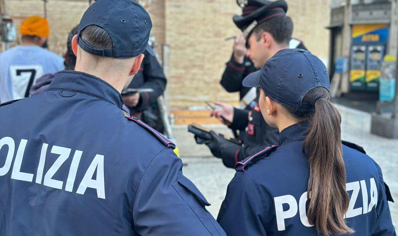 Controlli Polizia Roma abusivi