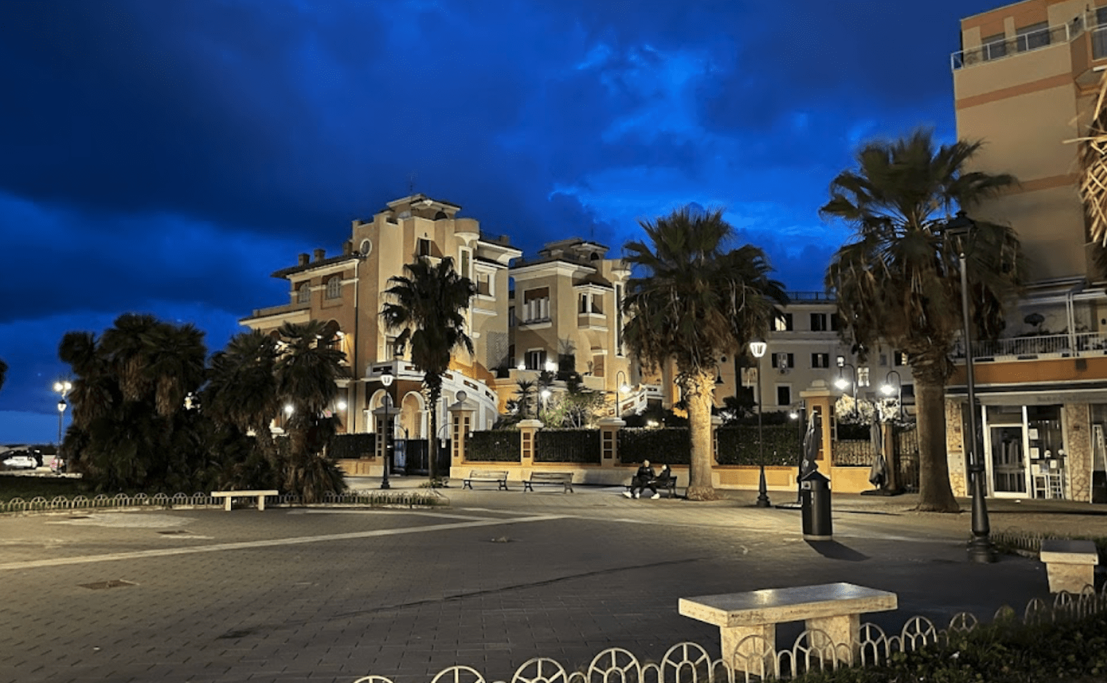 ostia piazza anco marzio