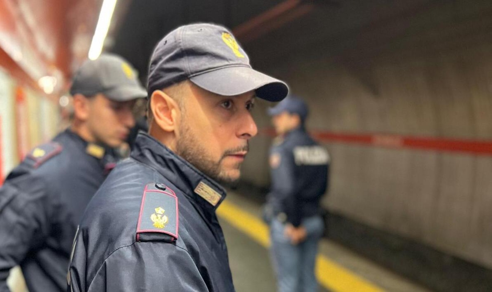 polizia in metro