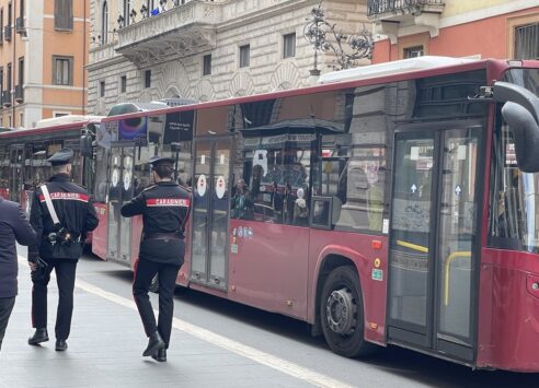 Borseggi sui bus