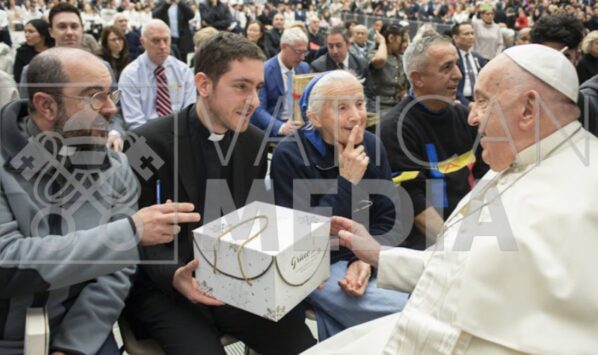 Panettone Grieco Ostia a Papa Francesco