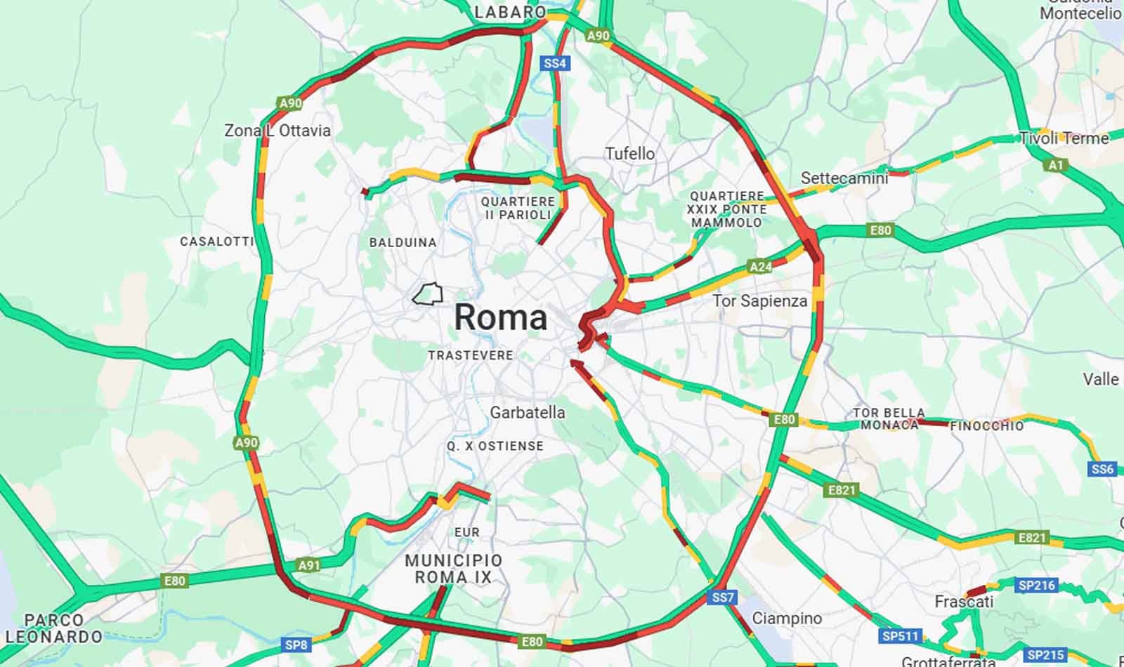 Traffico di Roma con pioggia e sciopero