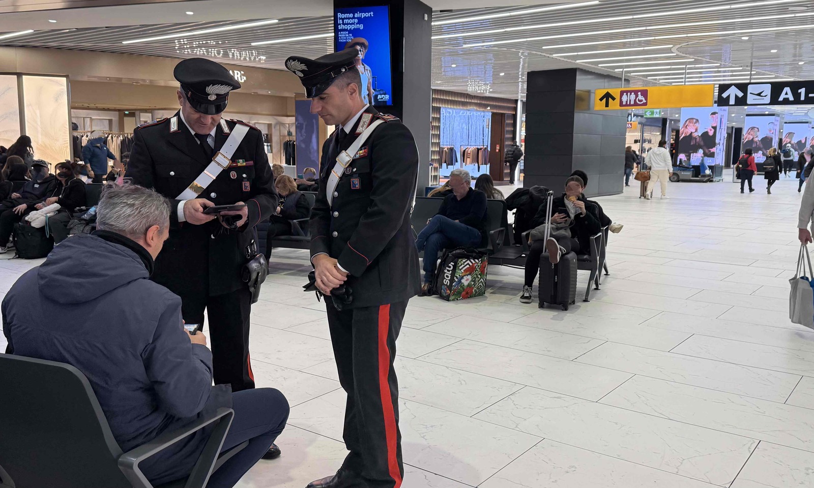 Controlli a Fiumicino