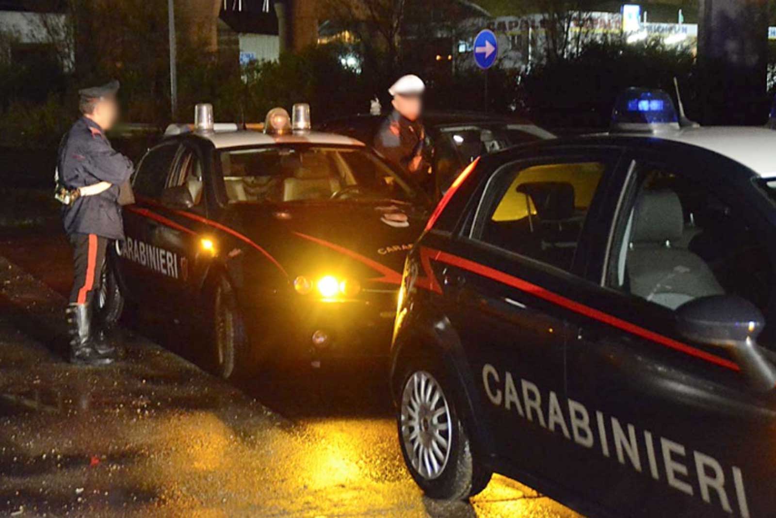 Carabinieri a Fiumicino, presso villa Agnelli