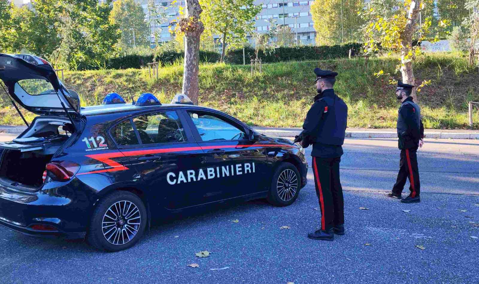 Roma, Carabinieri Corviale