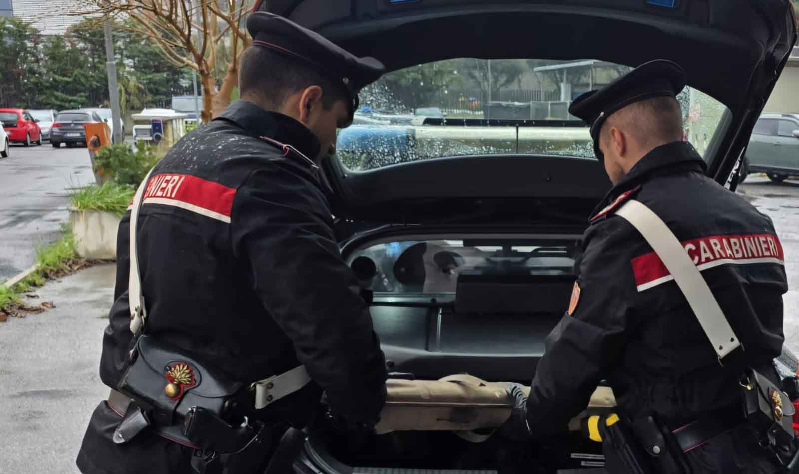 Roma, Carabinieri in azione a Centocelle