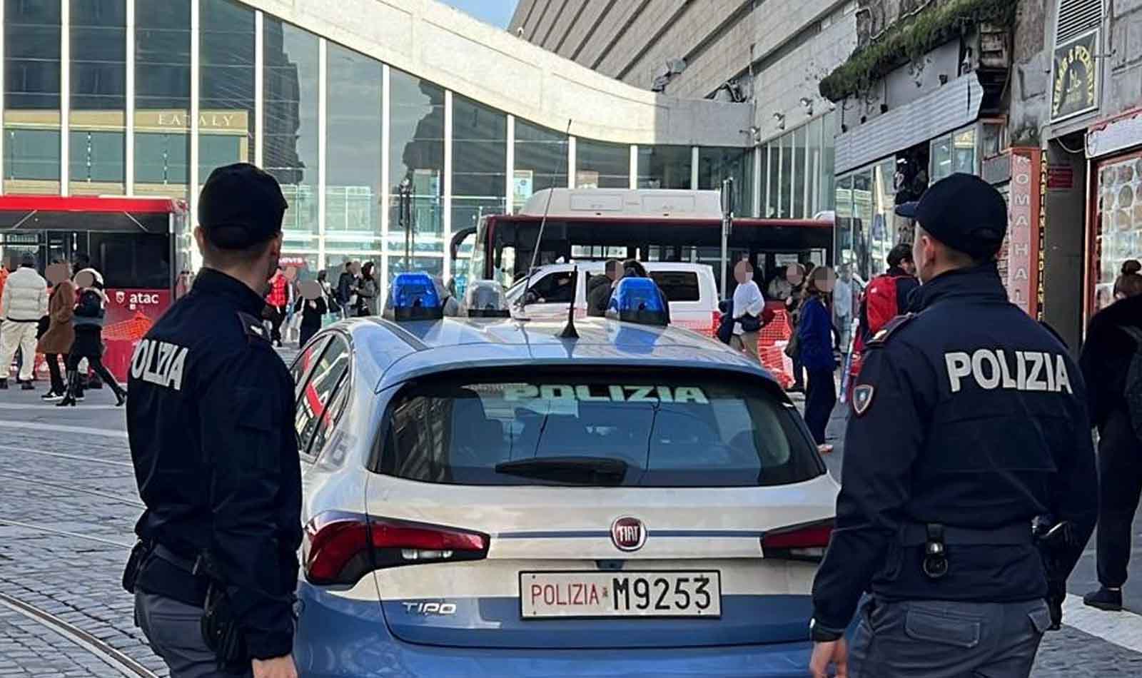 Roma, Polizia in azione a Termini contro le rapine