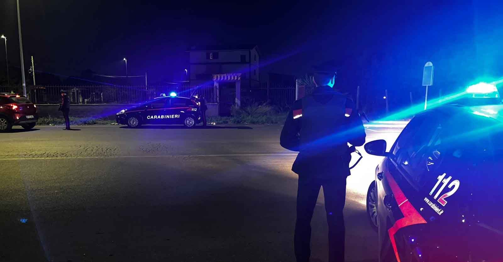 Roma Carabinieri in azione fuga in via di Vermicino