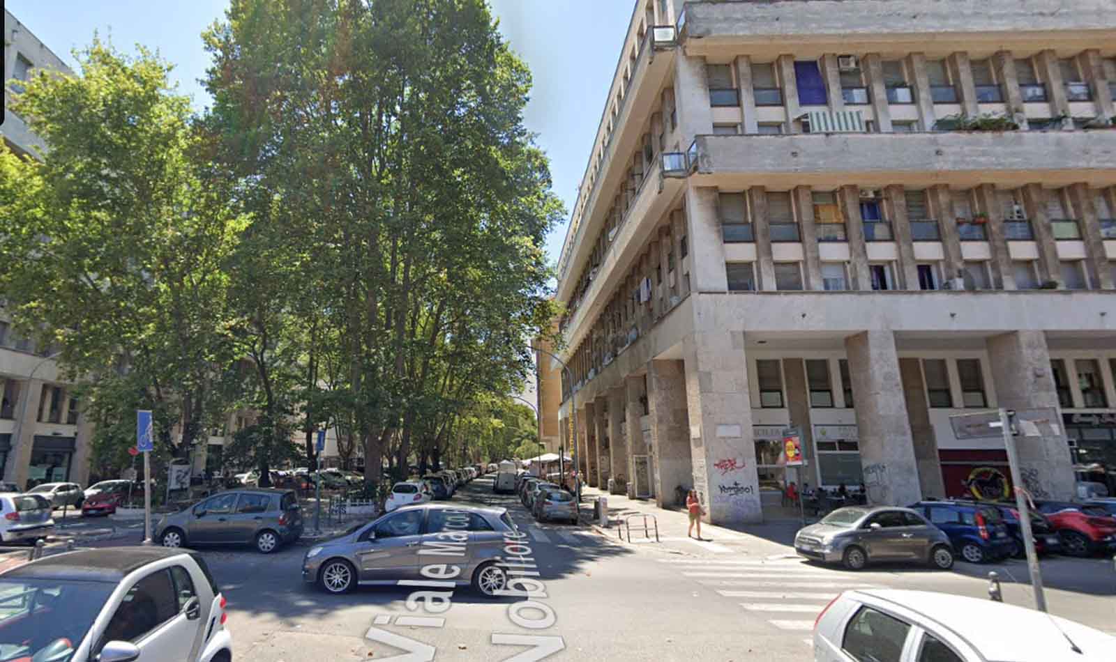 Roma, segnalazione ladri a Don Bosco, viale Marco Fulvio Nobiliore